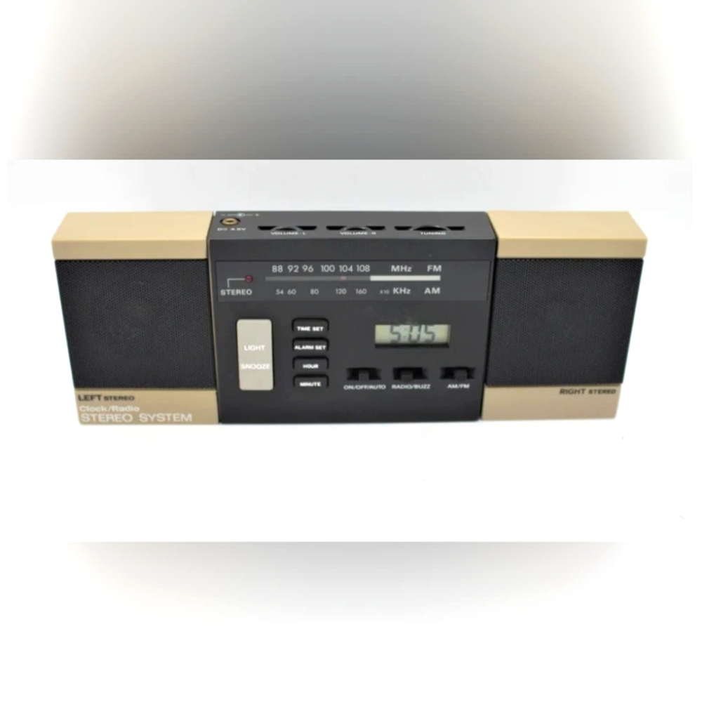 Mini Boombox Vintage Clock Radio